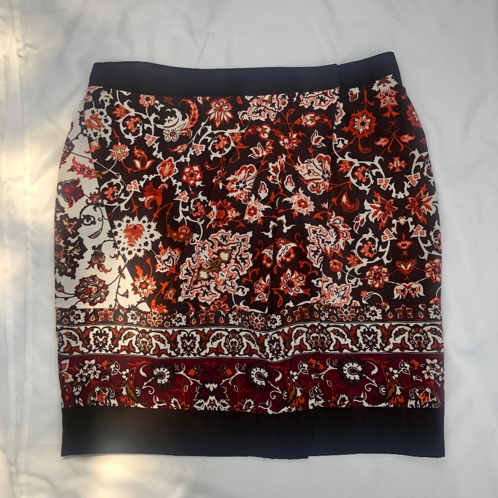 NY & CO mini Floral Wrap Skirt size 12 New York an…